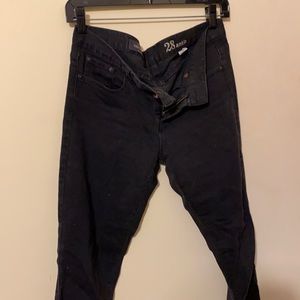 Jcrew toothpick jeans in size 28 ankle in black